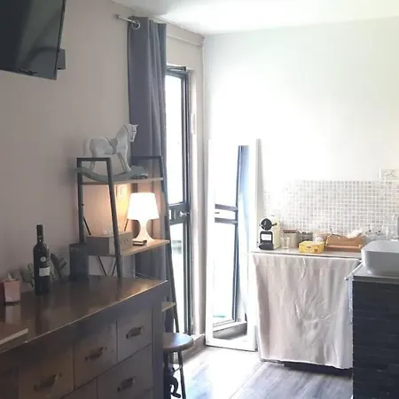 Private Swimming Pool ! דירת סטודיו קטנה עם בריכה פרטית Apartment Meqor Hayyim Exterior photo